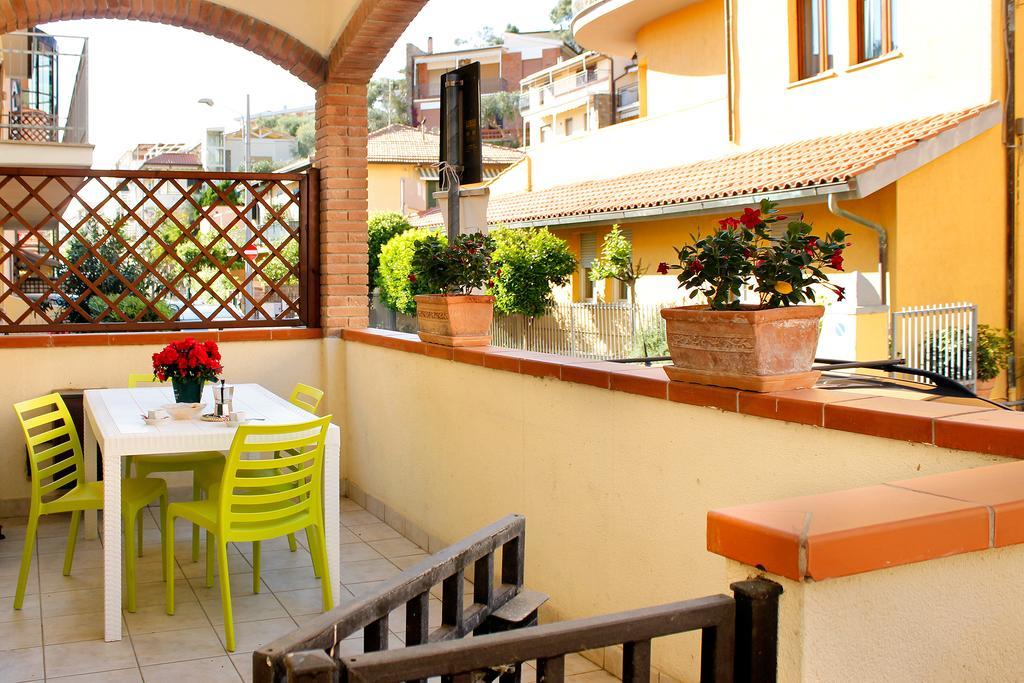 Residence Teclini Castiglione della Pescaia Exterior foto